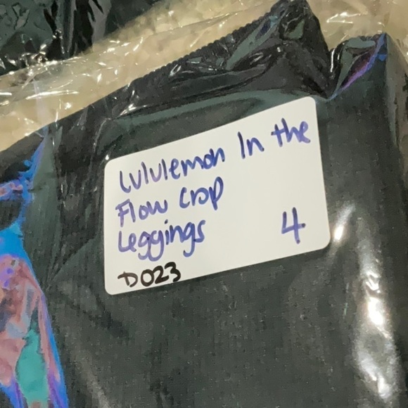 Lululemon In The Flow Crop Leggings Heathered Black Size 4 - Picture 10 of 10